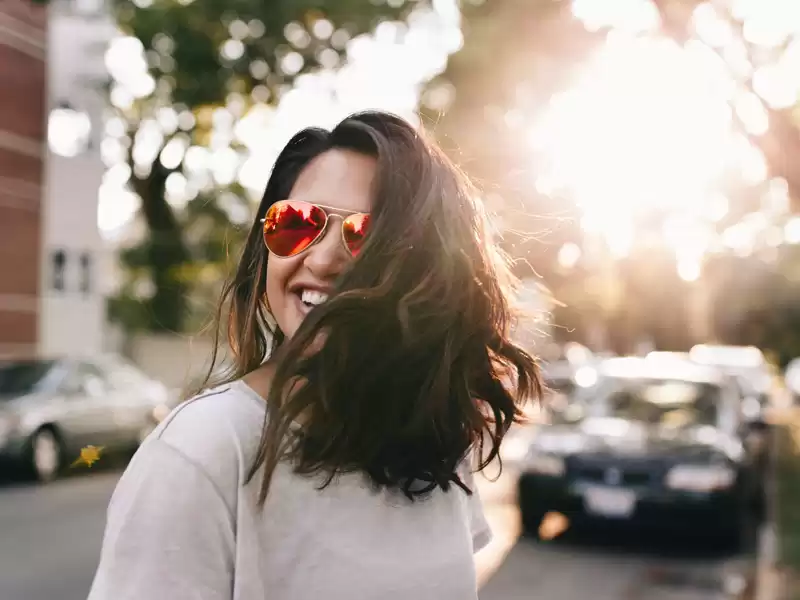 Woman wears an Aviator Mirrored Sunglasses Woman wears an Aviator Mirrored Sunglasses