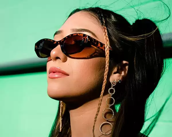Lunettes de soleil ovales