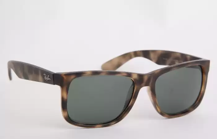 Ray-Ban Justin Sunglasses Ray-Ban Justin Sunglasses