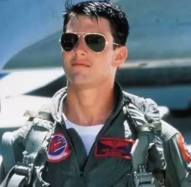 Ray-Ban Aviators, worn by Tom Cruise. Ray-Ban Aviators, worn by Tom Cruise.