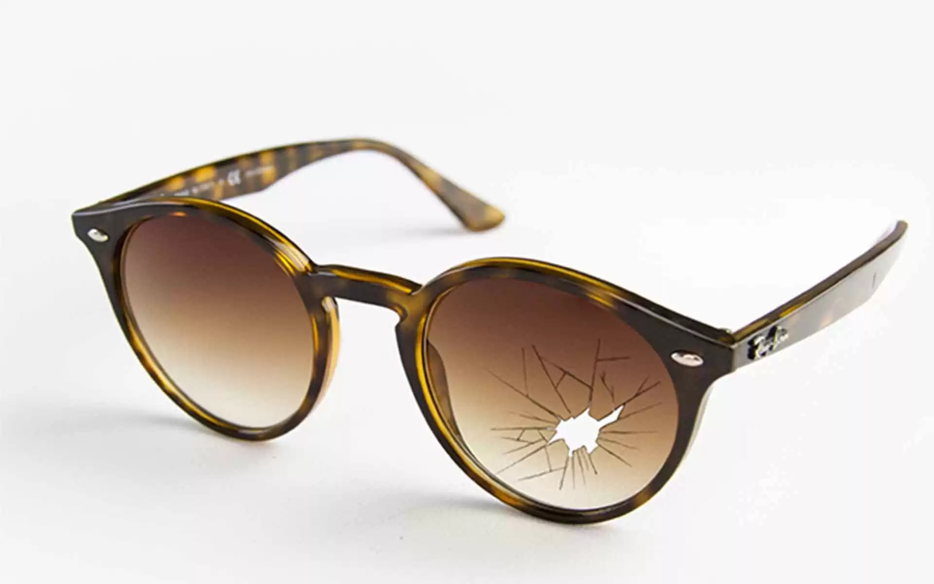 Scratched Sunglass Lenses Scratched Sunglass Lenses