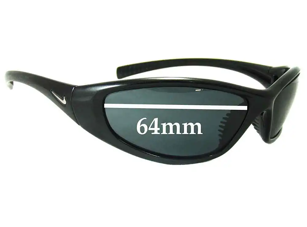 Sunglass Fix Lentilles de Remplacement pour Nike EV0180 Tarj RD - 64mm Wide Sunglass Fix Lentilles de Remplacement pour Nike EV0180 Tarj RD - 64mm Wide