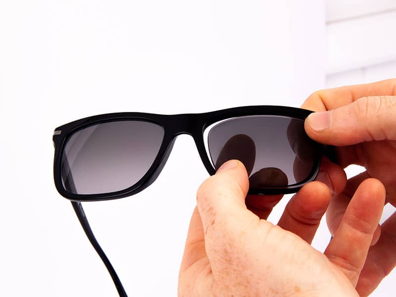 how to replace lenses in sunglasses